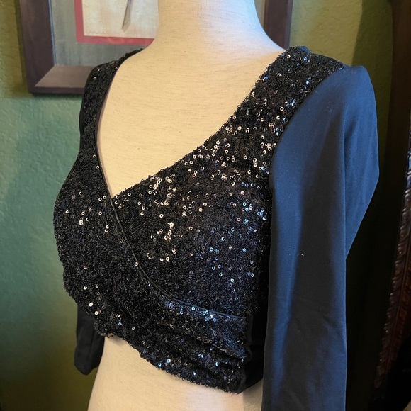 Bebe - Picture 4 of 5